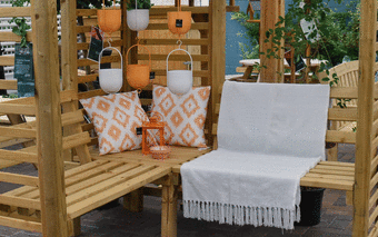 The Latest Trends in Gazebos and Garden Furniture