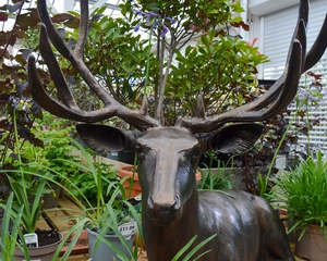 LAYING STAG METAL ORNAMENT