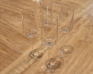 METROPOLITAN CHAMPAGNE FLUTES - image 2