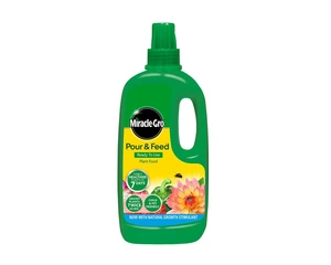 MIRACLE-GRO POUR & FEED 1L